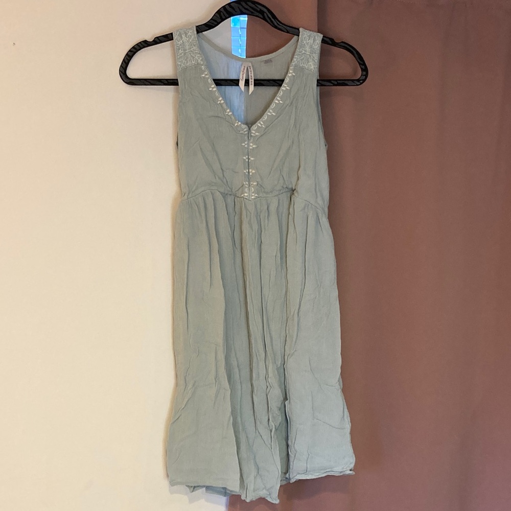 Sleeveless Mint Maternity Dress with Embroidery